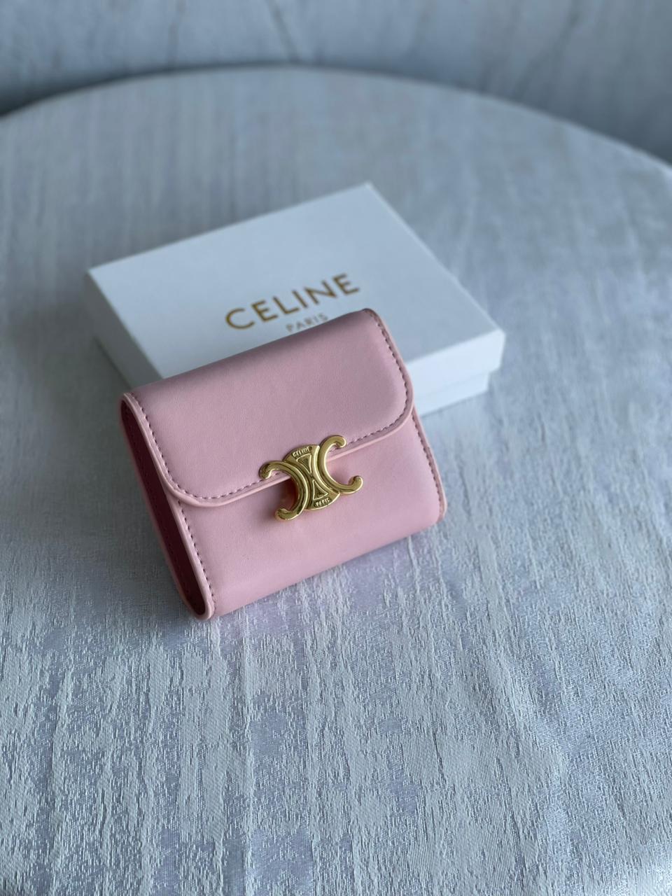 【CELINE】Small Flap Wallet TRIOMPHE パテントカーフ Women's Small flap wallet Triomphe in patent calfskin