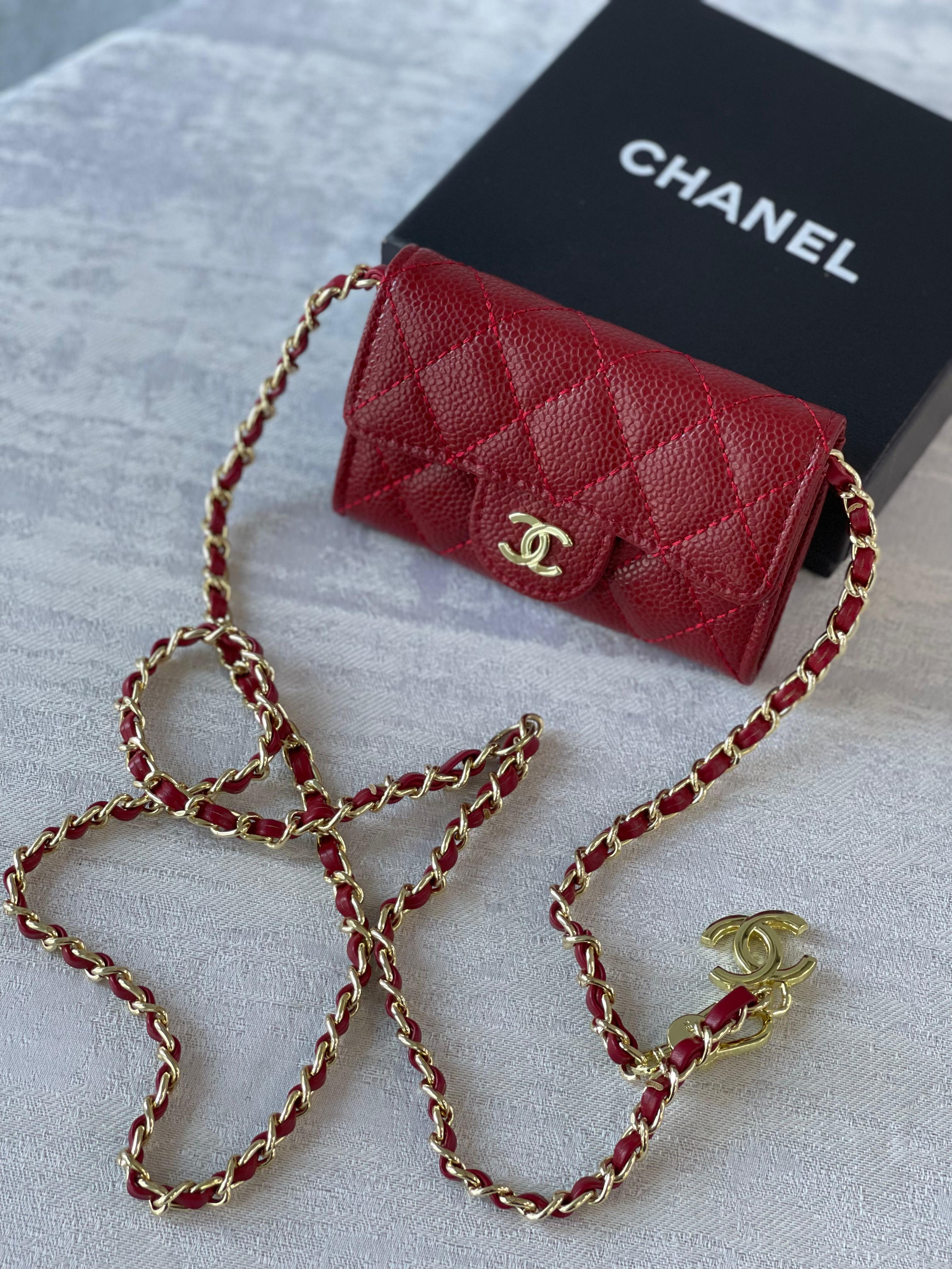 Chanel Quilted Zip Coin Purse in Black with Gold Hardware
