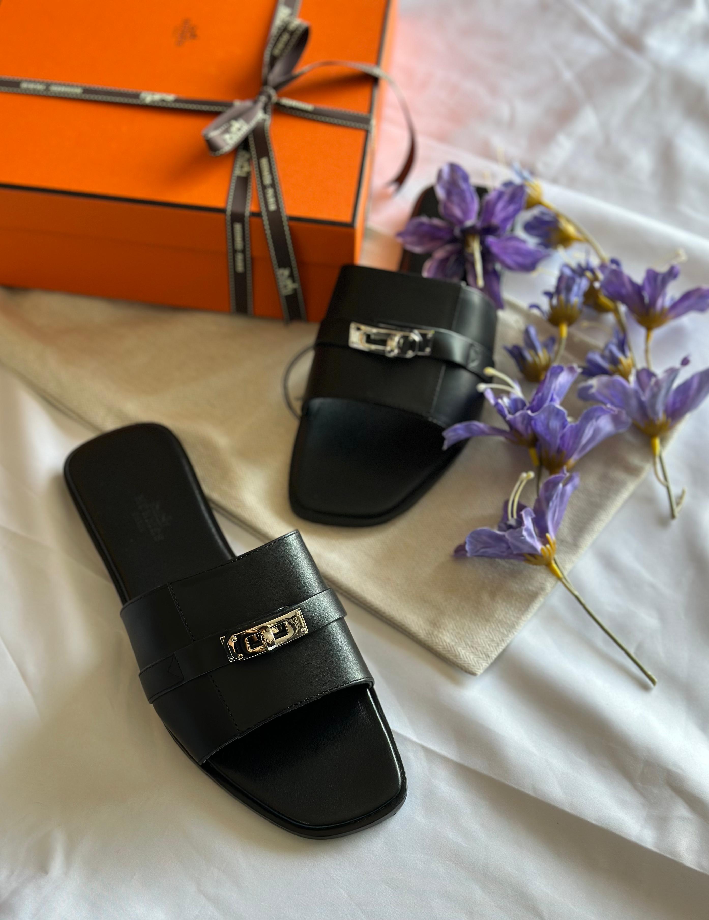 Hermes Oran Sandals with Kelly Buckle in Tan